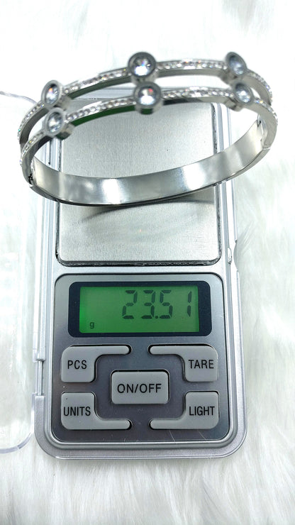 Solitaire Eternity Silver SS Openable Kada Bracelet